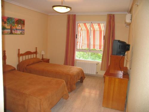 Hostal Imperial Crevillente Extérieur photo